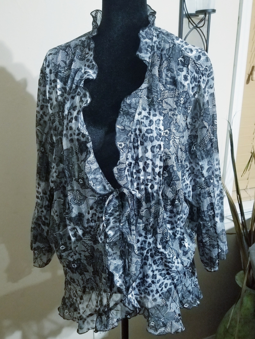 Studio 1940 Black and Gray Ruffle Tie-Front Sheer Cardigan